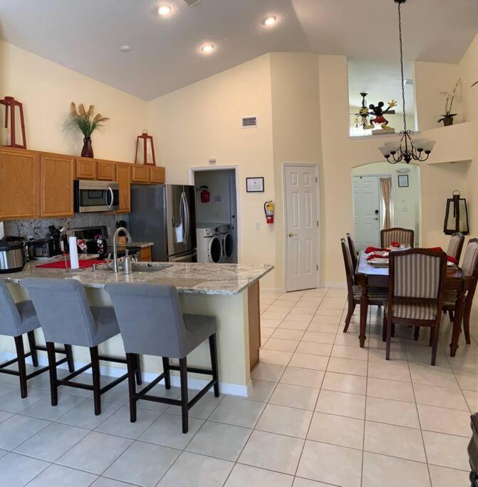 Minutes To Disney! Spacious Home W/ Private Pool, Themed Rooms! ออร์ลันโด ภายนอก รูปภาพ